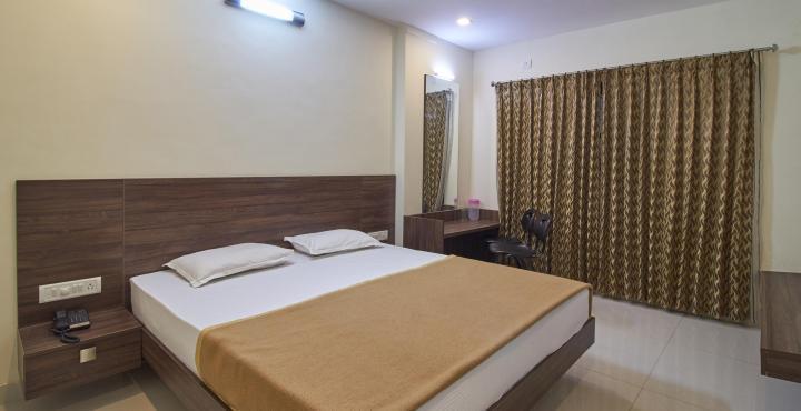Airlines Hotel Mysore Buitenkant foto