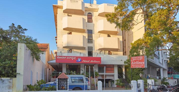 Airlines Hotel Mysore Buitenkant foto